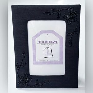 Black Floral Beaded Fabric Picture Frame For 5 x 7 Inch Photo Dark Romance Goth